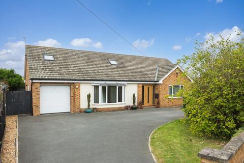 5 bed property, in Back Lane, £640,000