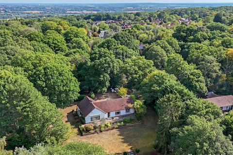3 bed property, in Colam Lane, £1,150,000