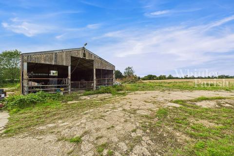 3 bed property, in Short Green, £150,000