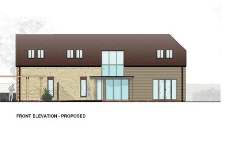 3 bed property, in Quemerford, £185,000