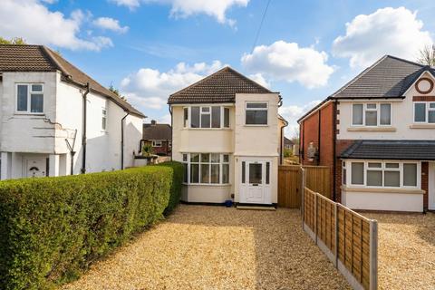 3 bed property, in Yoxall Road, £350,000