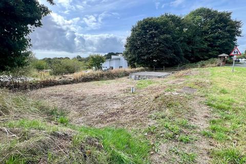 3 bed property, in Building Plot, £125,000