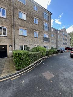 2 bed property, in Bramble Court, £65,000