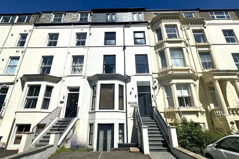 8 bed property, in Castle Road, £500,000