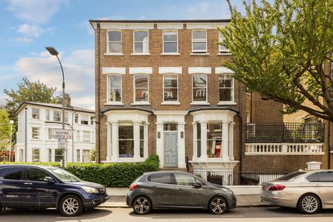 5 bed property, in Minford Gardens, £2,000,000