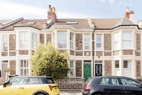 2 bed property, in Bristol BS7, £560,000