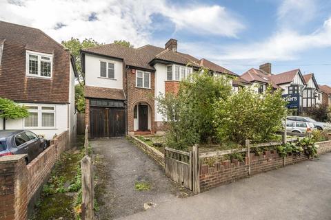 4 bed property, in Kingsmead Road, £1,000,000