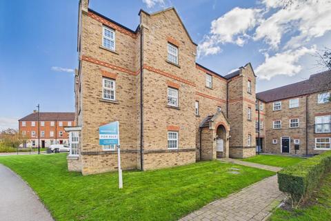 2 bed property, in Warren Lane, £85,000