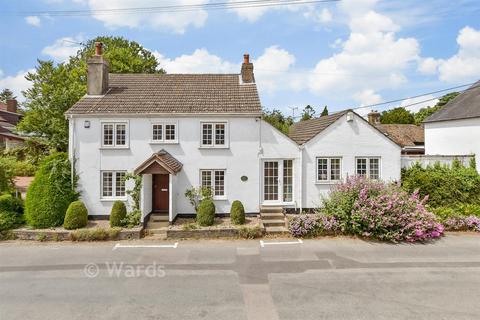 4 bed property, in Mill Lane, £425,000