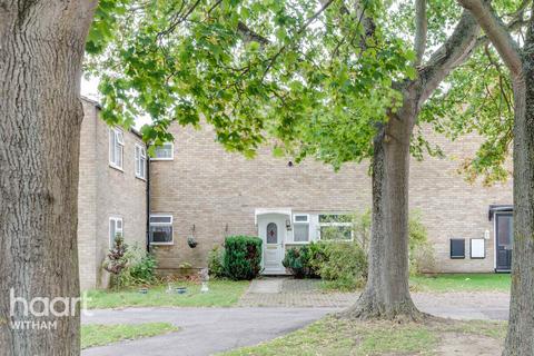3 bed property, in Rickstones Road, £250,000