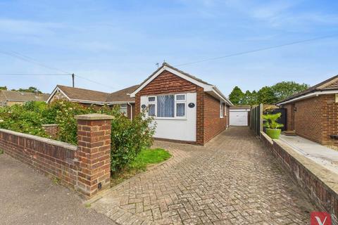 3 bed property, in Vincent Rd, £350,000