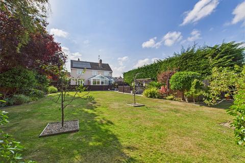 4 bed property, in St. Georges Road, £730,000