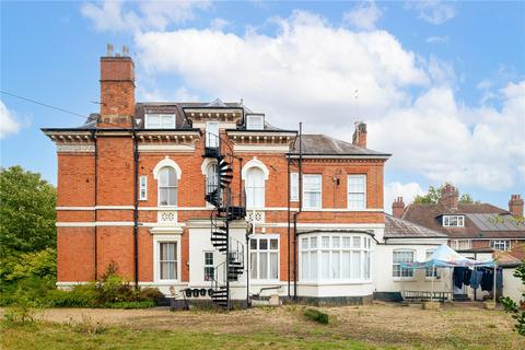 4 bed property, in Knighton Park Road, £680,000