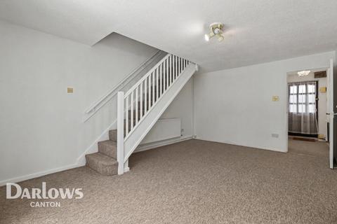 2 bed property, in Traherne Drive, £199,950