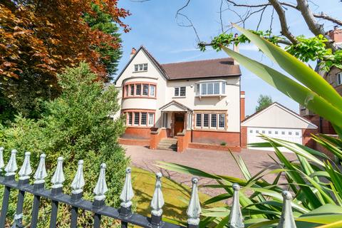 7 bed property, in Hesketh Road, £950,000
