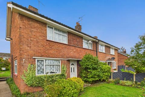 3 bed property, in Beardsley Road, £180,000