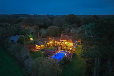 3 bed property, in Stock Lane, £1,395,000