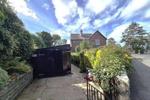3 bed property, in Station House, £250,000