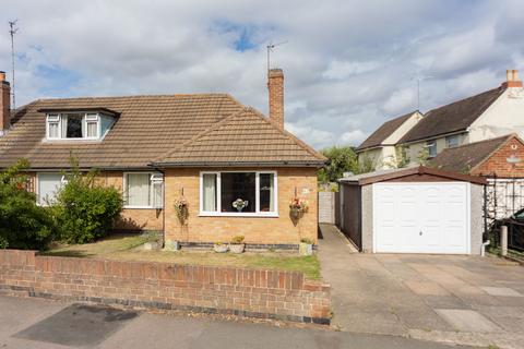 3 bed property, in Valley Road, £287,500
