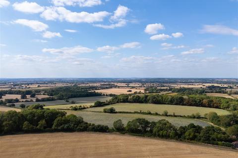 Land, in Oakhill Farm, £1,300,000