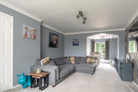 3 bed property, in Sandholme Close, £287,000