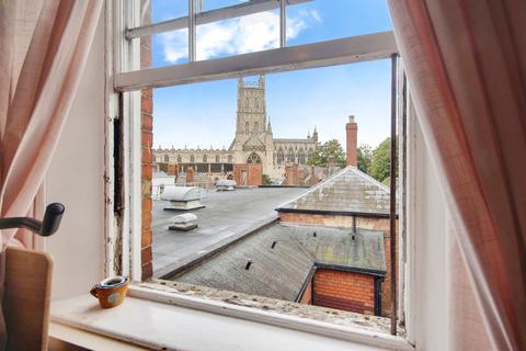 3 bed property, in Westgate Street, £195,000
