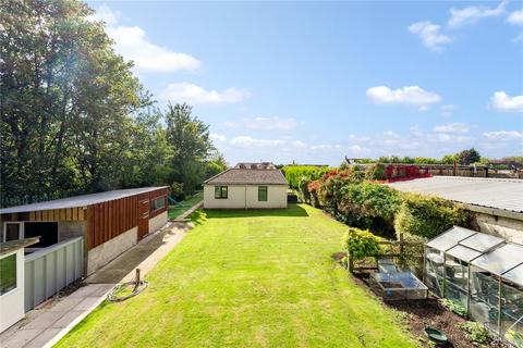 5 bed property, in Throstle Bower, £850,000