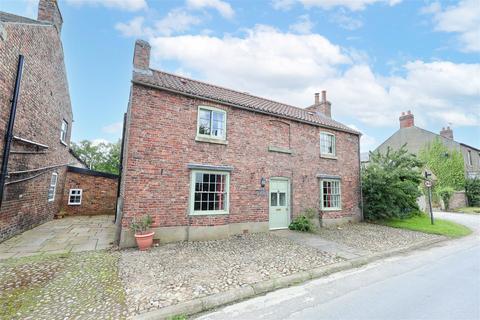 3 bed property, in Wath, £500,000