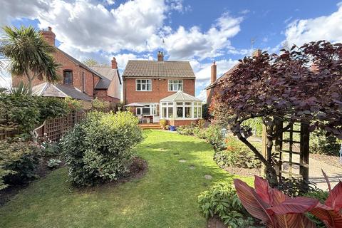 3 bed property, in Nottingham Road, £379,950