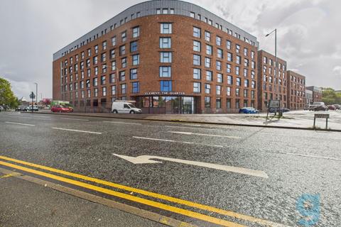 1 bed property, in Low Hill, £30,000