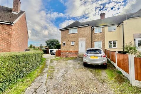 3 bed property, in Sewell Road, £235,000