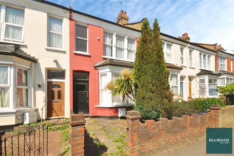 3 bed property, in Clifton Road, £670,000