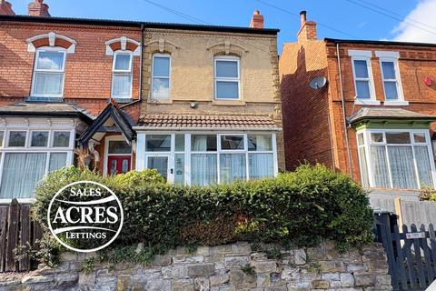 3 bed property, in Gravelly Lane, £180,000