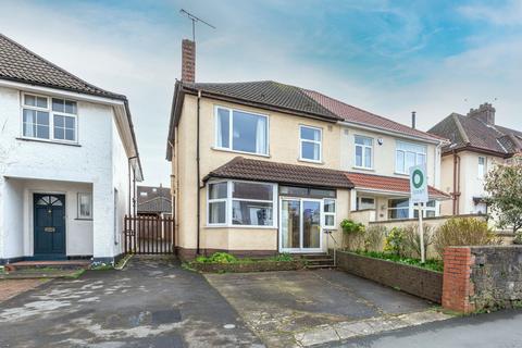 4 bed property, in Henleaze Road, £550,000