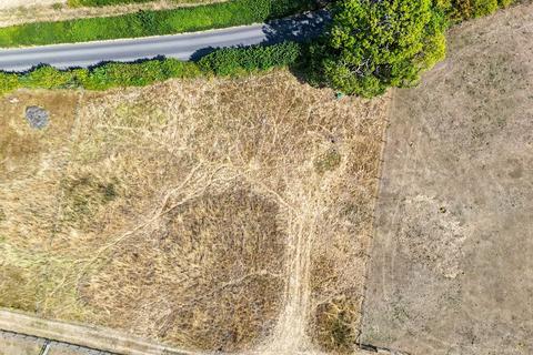 Land, in Mount Lane, £30,000