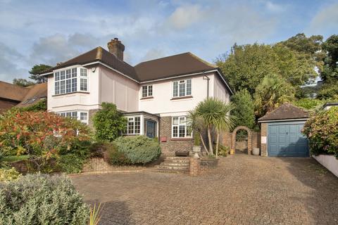 4 bed property, in Culverden Park, £1,200,000