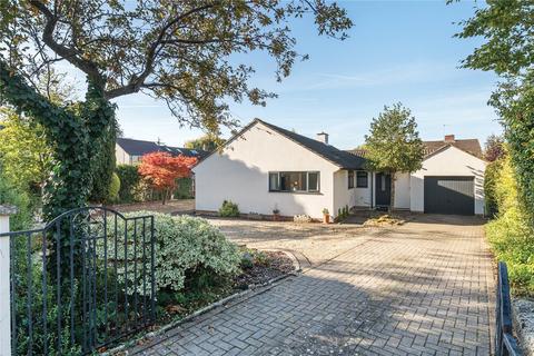4 bed property, in Cleevelands Avenue, £767,500