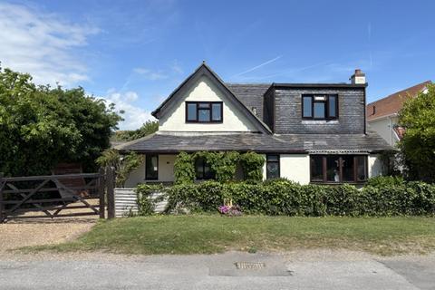 4 bed property, in Seal Road, £550,000