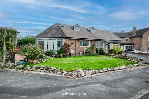 4 bed property, in Oak Rise, £475,000