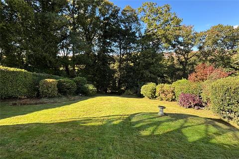 3 bed property, in Glenholt, £395,000