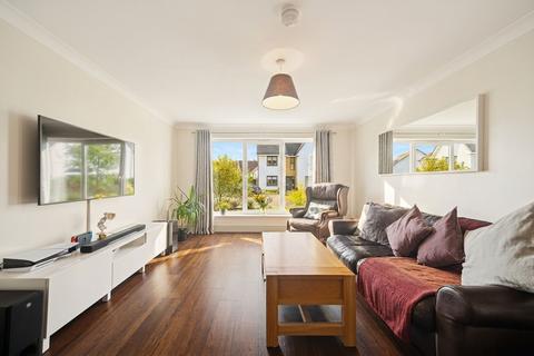 4 bed property, in New Calder Mill Road, £390,000