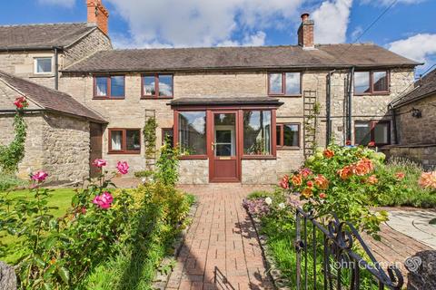 4 bed property, in Back Lane, £325,000