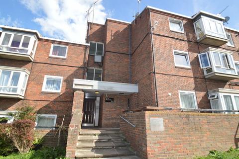 1 bed property, in Erwood Road, £155,000