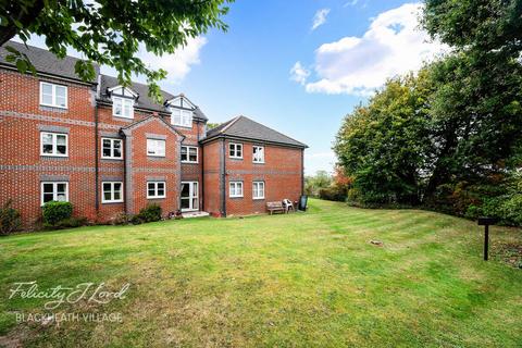 2 bed property, in Marvels Lane, £200,000