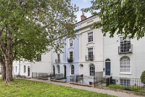 5 bed property, in London Place, £1,400,000