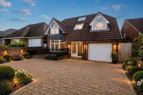 6 bed property, in Alison Road, £680,000