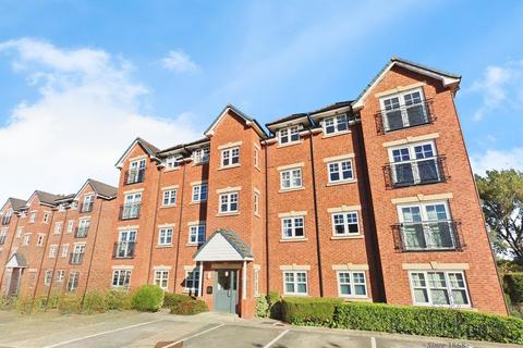 2 bed property, in Drillfield Road, £120,000