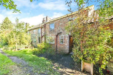 3 bed property, in Carthorpe, £250,000