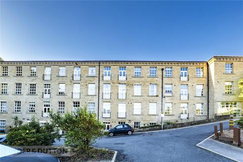 2 bed property, in Ripponden, £100,000