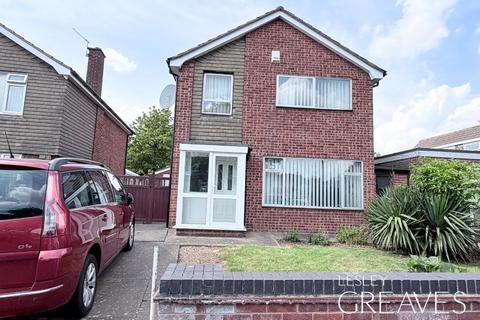 3 bed property, in Milford Drive, £270,000